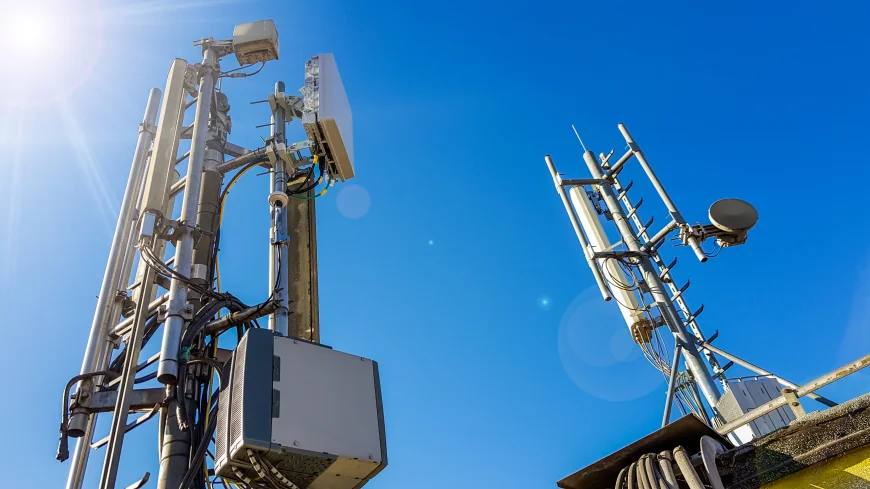 Ucraina, nevoită să evalueze restricționarea serviciilor de telefonie mobilă din cauza dronelor rusești care se contectează la rețea