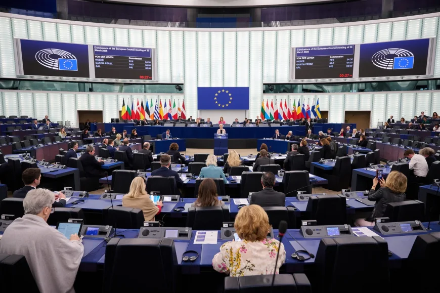 În lipsa unor reforme „solide”, deficitele vor rămâne foarte ridicate, ducând la creșterea datoriei și lăsând România vulnerabilă, arată un raport al Comisiei Europene