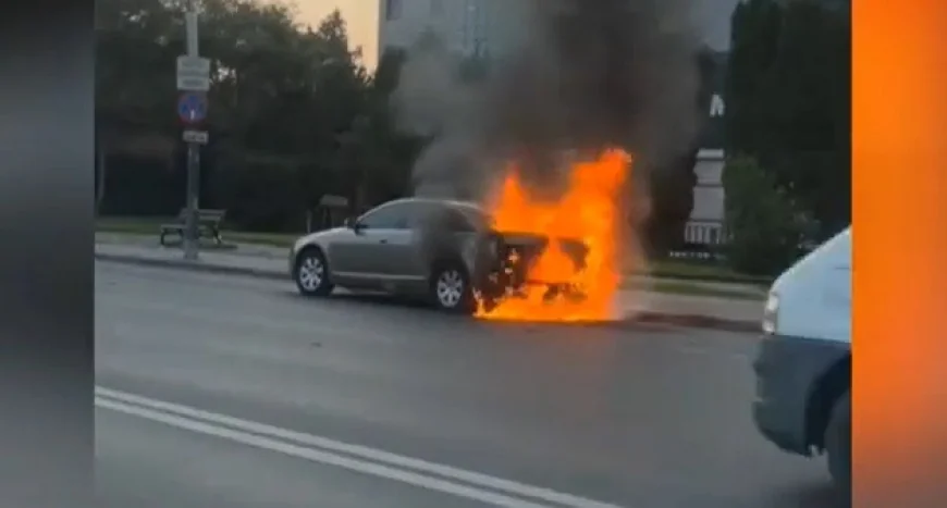 Teroare într-o staţie de autobuz din Bacău. Maşină cuprinsă de flăcări, trecătorii au sunat disperaţi la 112