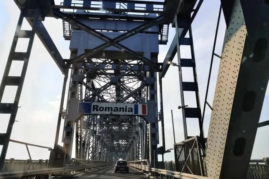 Circulaţia pe Podul „Prieteniei” Giurgiu-Ruse se oprește complet la noapte, timp de 8 ore. Ce rute alternative sunt