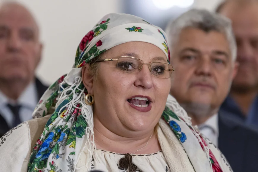 Diana Șoșoacă, o nouă vizită la Ambasada Rusiei. Ce asigurări susține că i-a dat trimisul lui Putin la București