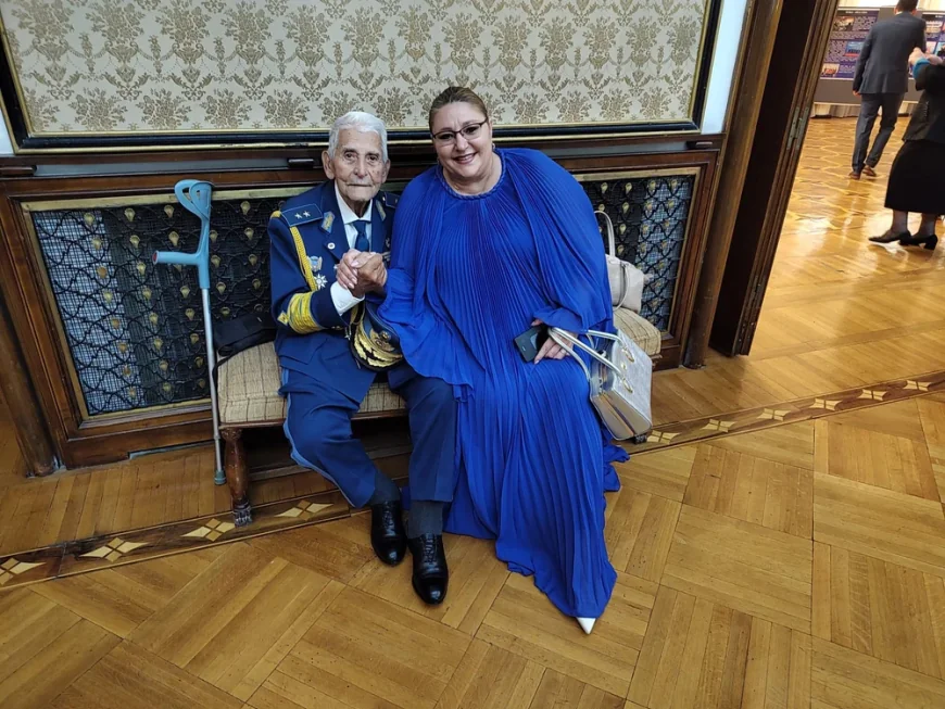 Diana Șoșoacă și generalul Radu Theodoru, în vizită la Ambasada Rusiei din București. „Niciodată Rusia nu va ataca România”