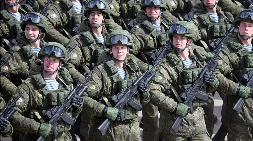 „Putem convoca un milion de oameni”. Un general rus cere o mobilizare în masă în urma atacului asupra Iranului