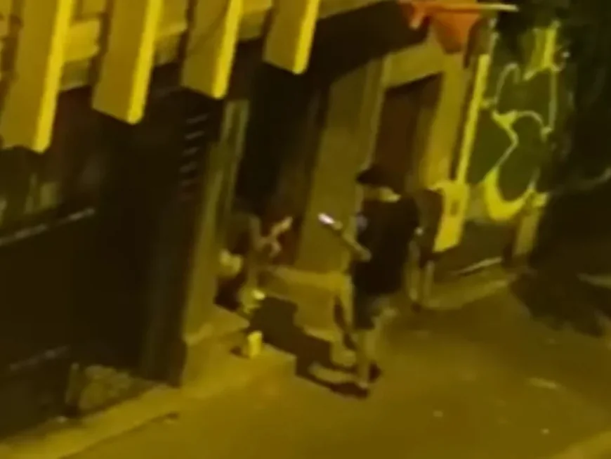 Scene revoltătoare în București. Un bărbat a agresat o tânără în plină stradă. „Poliția Română, se mai poate face ceva?”