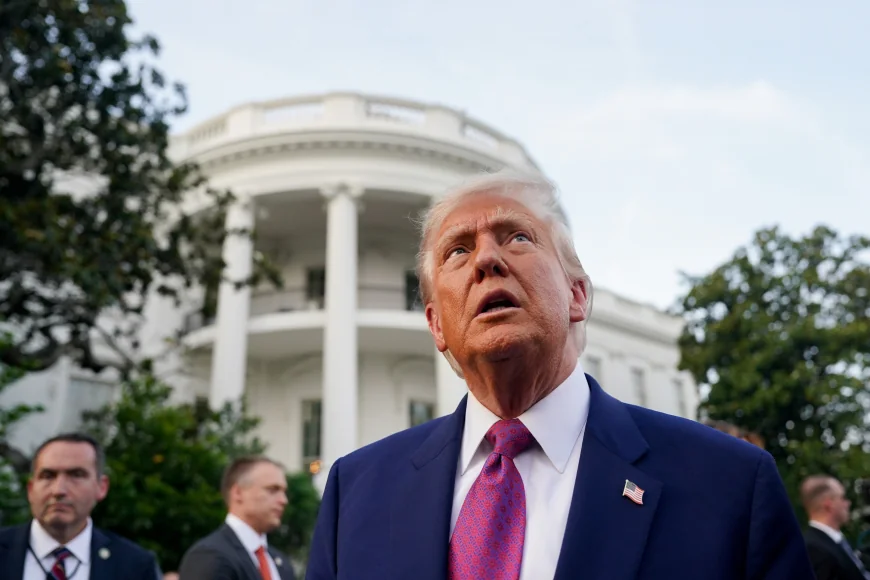 Donald Trump se grăbește să-și asume meritul pentru atacul Israelului asupra Iranului, pe care însă l-a condamnat public