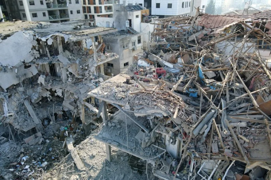 Imaginile distrugerii. Cum arată Israelul după valurile de rachete lansate de Iran