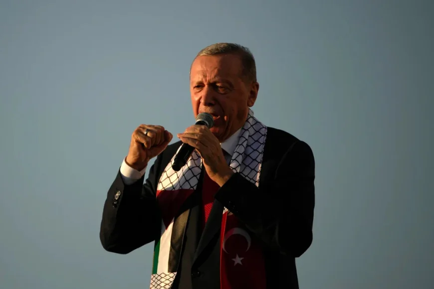 Erdogan face apel la „acţiuni urgente” pentru a preveni o conflagraţie regională. Ce i-a spus lui Trump despre „spirala de violenţă declanşată de atacurile Israelului”