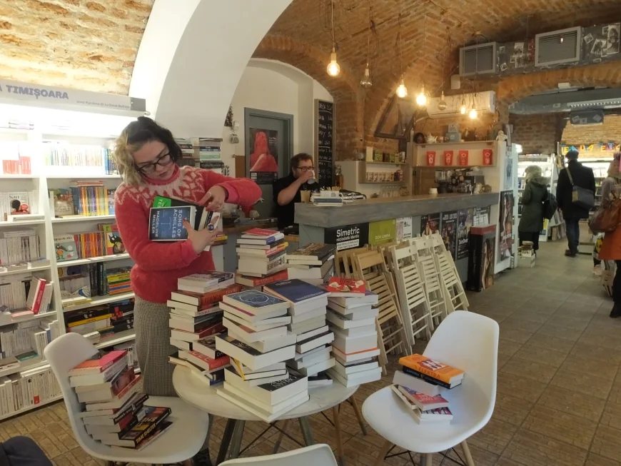 „E revoltător că nu mai poate continua”. Se închide una dintre cele mai importante librării independente din România