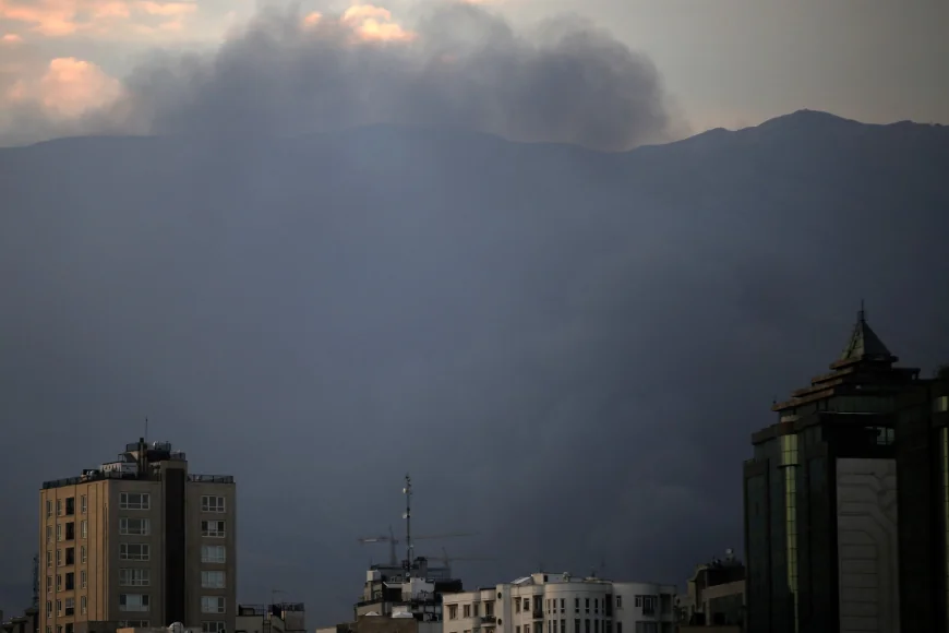 VIDEO Avioanele israeliene au bombardat postul public de televiziune din Teheran / Reacția prezentatoarei, în timp ce era în direct