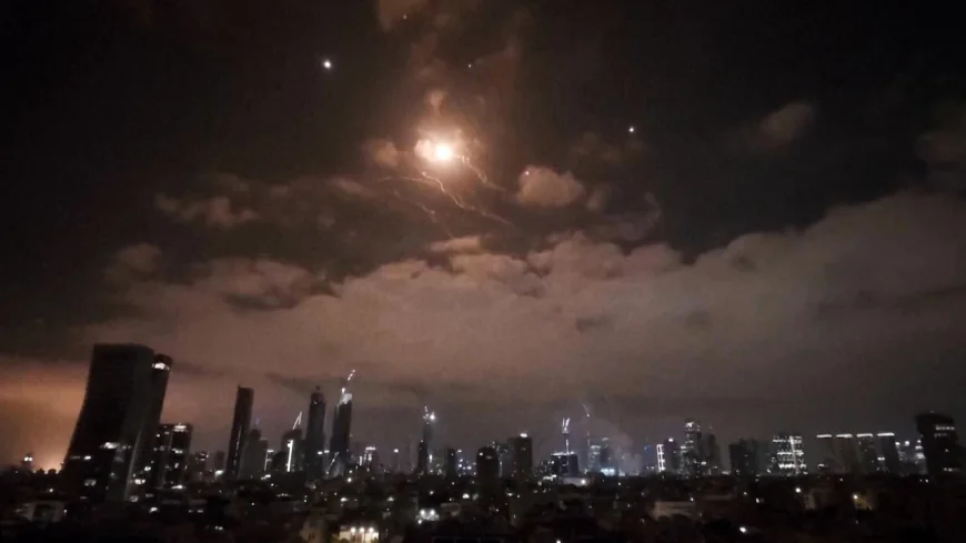 Israel cere de la SUA "mama tuturor bombelor", pentru a distruge o uzină iraniană aflată la 100m sub pământ