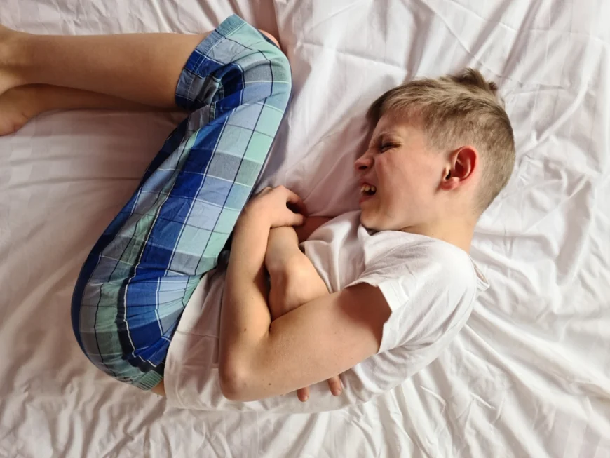Infecția cu rotavirus nu este o enterocolită ușoară! Semnele bolii, explicate de pediatru: „În formele severe, deshidratarea apare repede și necesită adesea tratament în spital”