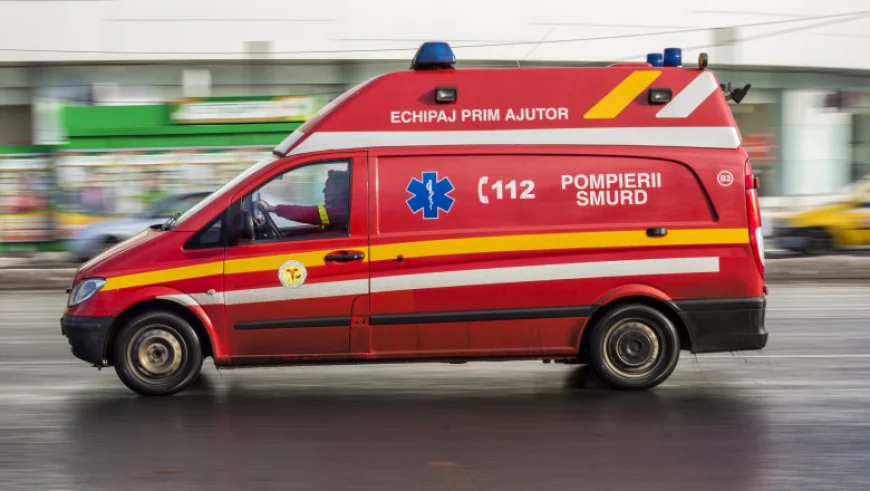 Trei adulți și un copil de trei ani, răniți în urma prăbușirii unui lift, de la etajul al doilea, într-o clădire din Timișoara