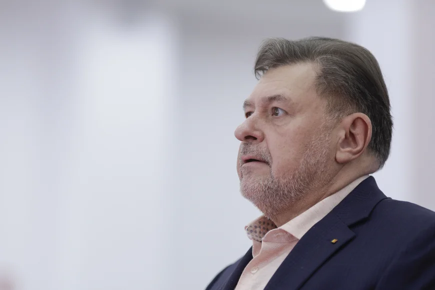 Alexandru Rafila și-a tipărit bilanțul de 1.300 de zile în fruntea Ministerului Sănătății. Ce lipsește din prezentarea oficială