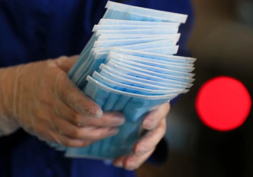 „Pierdere totală”. Ce s-a ales de linia de producţie pentru măşti sanitare inaugurată în pandemie la Dragomireşti