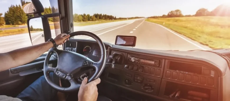Șofer de camion român, condamnat la închisoare și amendat cu 4,5 milioane de euro. Ce au descoperit autoritățile franceze