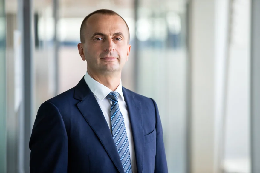 EY Romania Attractiveness Survey: 58% dintre investitori preconizează că atractivitatea României se va ameliora în următorii trei ani