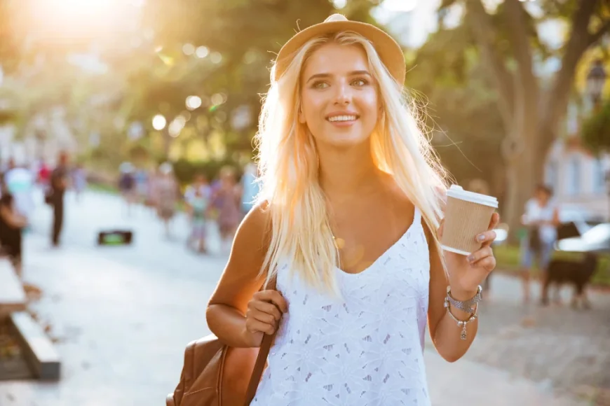 Americanii din trei state, sfătuiți să renunțe la cafea și carne. Recomandări pentru a face față temperaturilor de 49°C