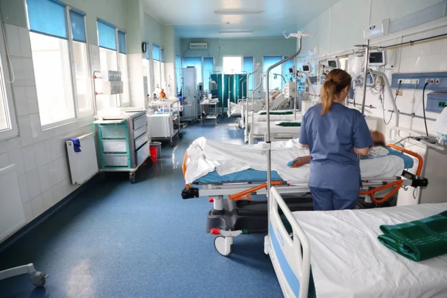 Anchetă penală la Spitalul Municipal din Caracal. O doctoriță este acuzată de o pacientă că a aruncat cu apă în ea