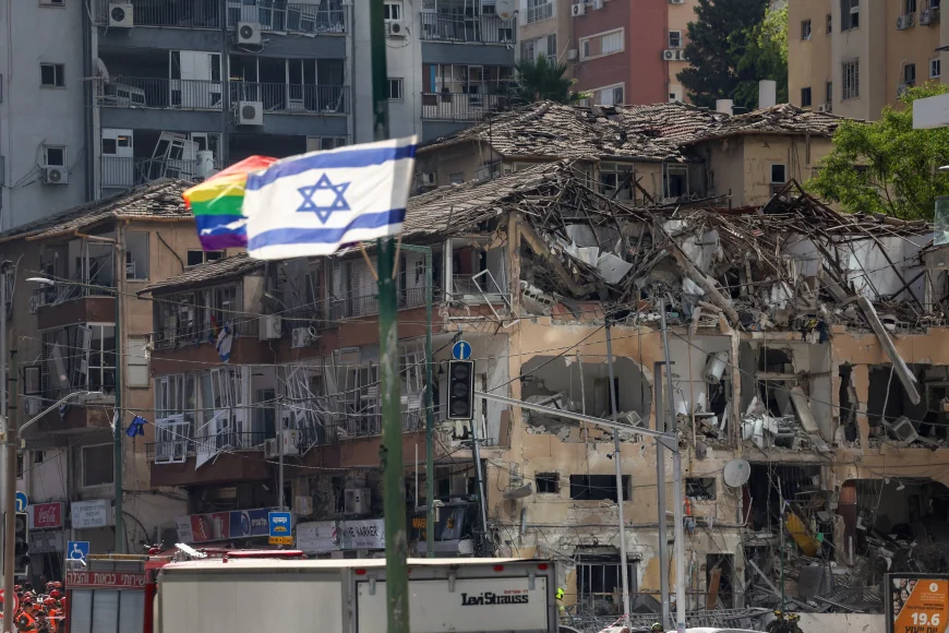 Războiul Israel - Iran, ziua 7. Spital israelian distrus de rachete. Două treimi din rachetele balistice iraniene au fost distruse
