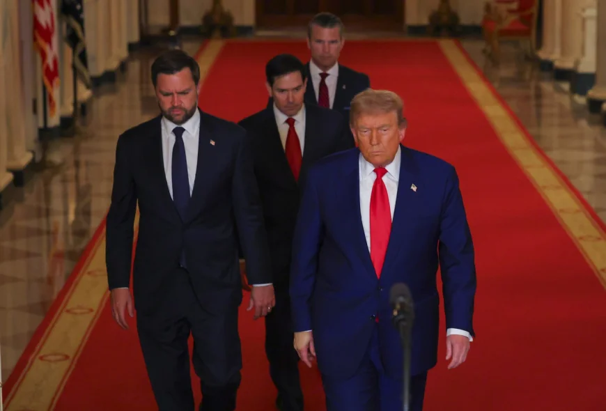 „E un pariu uriaș și nimeni nu știe dacă va fi unul câștigător”. Mizele atacului ordonat de Trump asupra Iranului