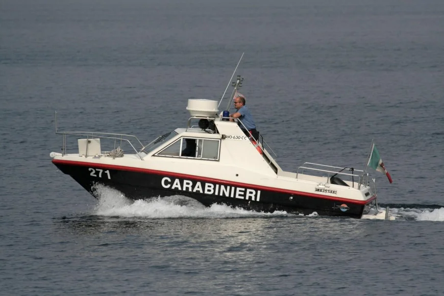 Un adolescent român de 13 ani a murit în Italia. Manuel a fost scos din apă în stop cardio-respirator