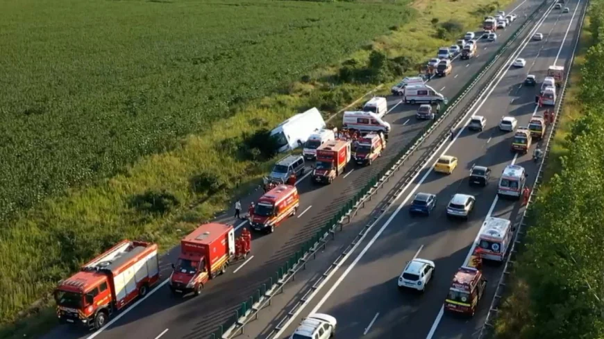 În ce stare se află copiii răniți în accidentul cumplit de pe A2. Un băiețel de 9 ani e intubat la ATI