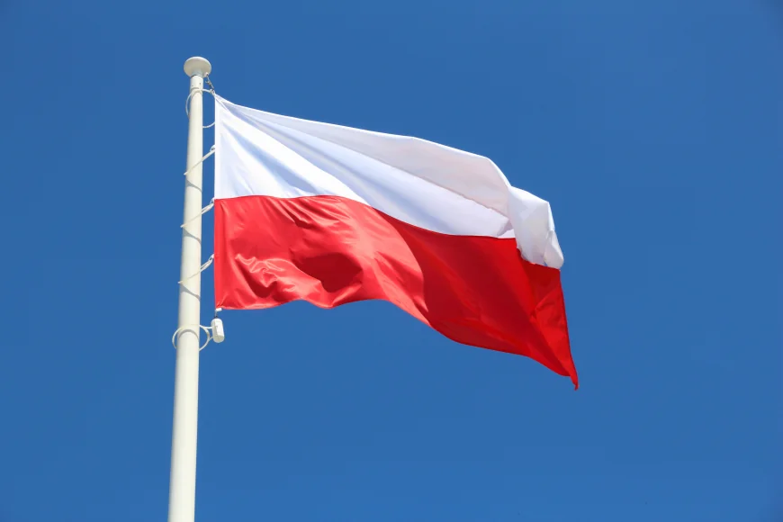 Polonia se pregătește de război: Varșovia anunță un plan de evacuare a operelor de artă în caz de conflict