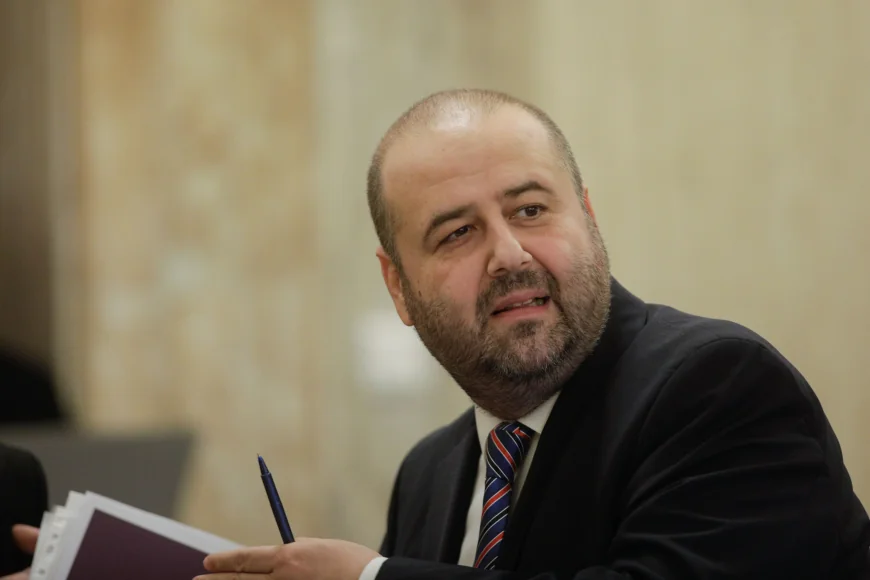 Mihai Busuioc a fugit de întrebări privind CV-ul său, după audierea din Senat pentru postul de judecător CCR: „Lucrurile sunt clare”