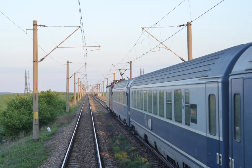 CFR anunță restricții de viteză din cauza caniculei. Zonele vizate