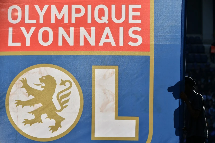 Olympique Lyon, campioană Ligue 1 de 7 ori consecutiv în Franța, a fost retrogradată în Ligue 2