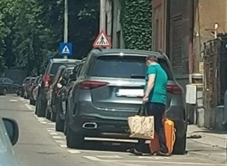 PSD și-a sfătuit liderii să vină cu mașini modeste la Consiliul Politic Național. „De la partid suntem, vă rugăm să nu veniți la ședința de astăzi cu mașini de lux, veniți cu taxiul sau UBER-ul”