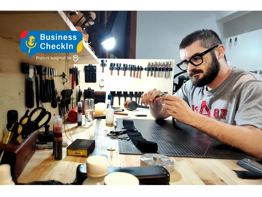 StartupCafe.ro: Din bucăți de piele naturală și tutoriale online, Cosmin și-a cusut propriul drum în marochinărie. Business CheckIn la culturadestrada.com