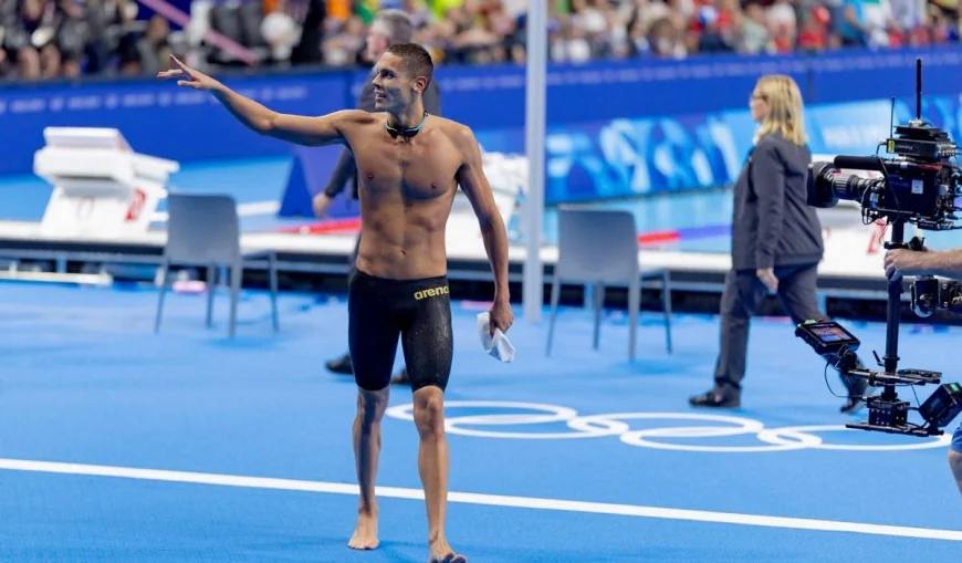 David Popovici, calificat în finala de la 200 m liber la Europenele de Nataţie U23. Luptă la 19:24 pentru aur