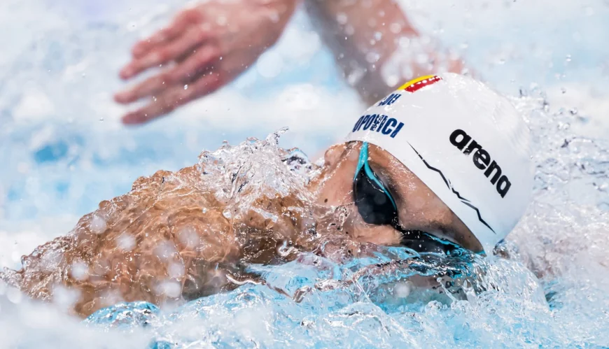 David Popovici s-a calificat cu cel mai bun timp în finala de la 200 m liber, la Europenele de înot Under-23 din Slovacia