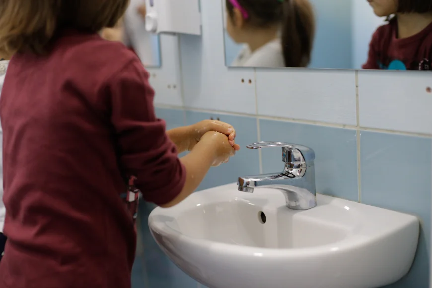 INS: Aproape 40% din populația României nu e conectată la sistemele de canalizare