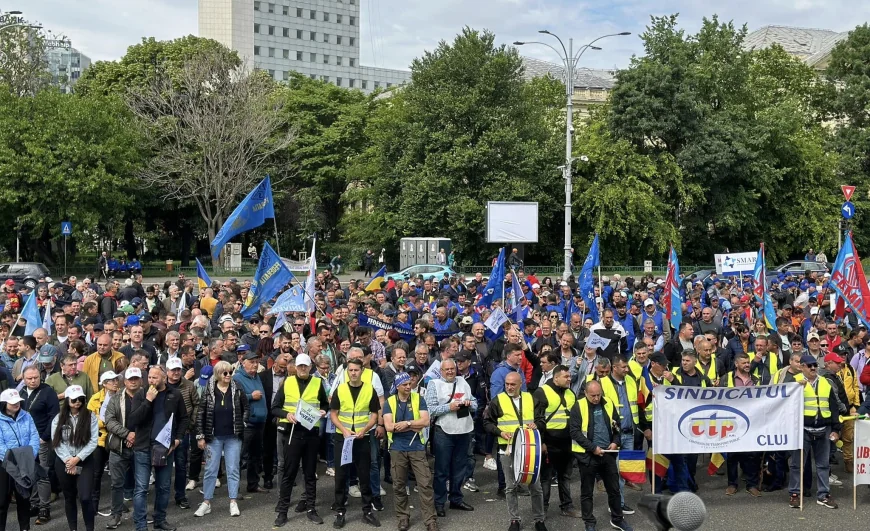 BNS cere amânarea ordonanței austerității și a înștiințat Comisia Europeană că guvernul „riscă să comită abuzuri”