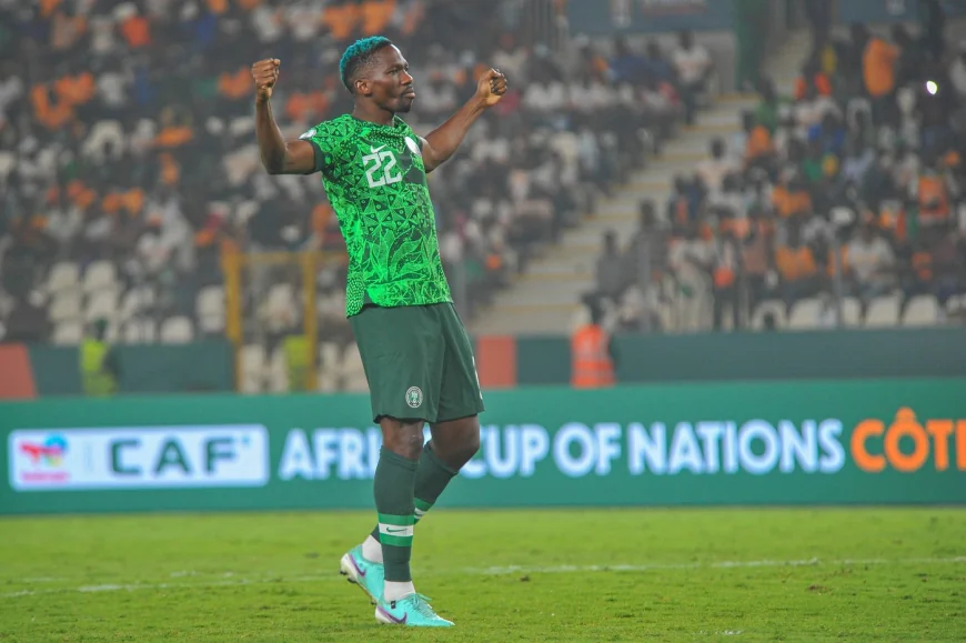 SuperLiga: Clubul CFR Cluj l-a transferat pe fundașul nigerian Kenneth Omeruo