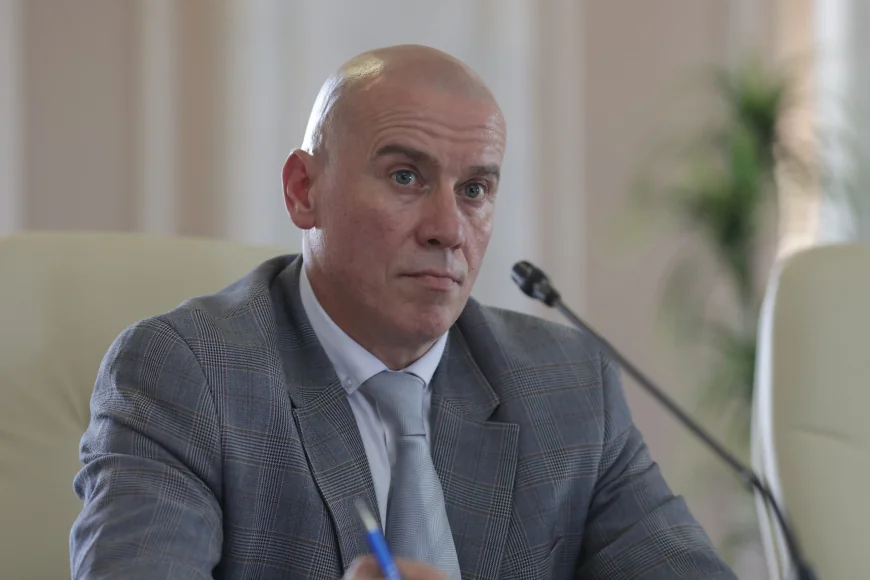Tăierea sporurilor „otova” e cel puțin la fel de „frustrantă” ca acordarea lor la grămadă, spune ministrul Culturii