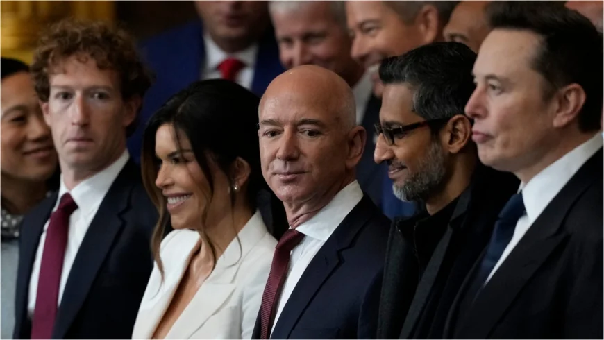 Jeff Bezos și Blue Origin încearcă să profite de răceala dintre Trump și Musk