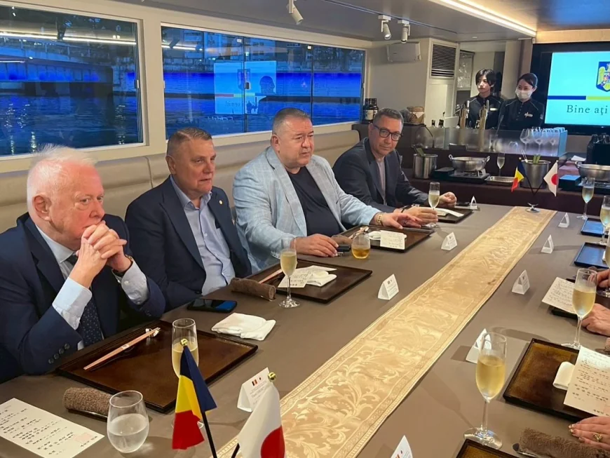 Viorel Hrebenciuc, condamnat definitiv la închisoare într-un dosar de corupție, a reprezentat România la Expo Osaka 2025. Alături de el, alte două „nume grele” din politică