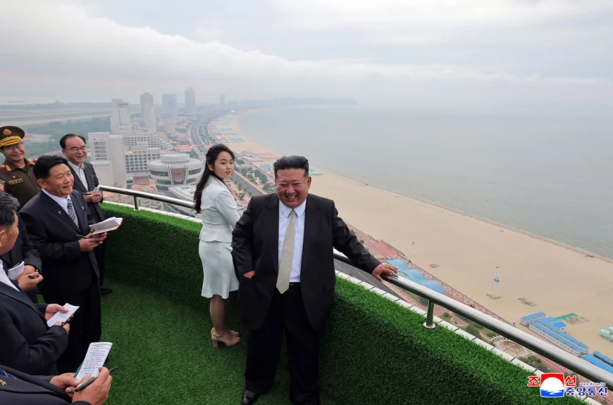Kim Jong Un deschide o stațiune nouă în Coreea de Nord. Ce falicități au fost anunțate și ce spun agențiile de turism