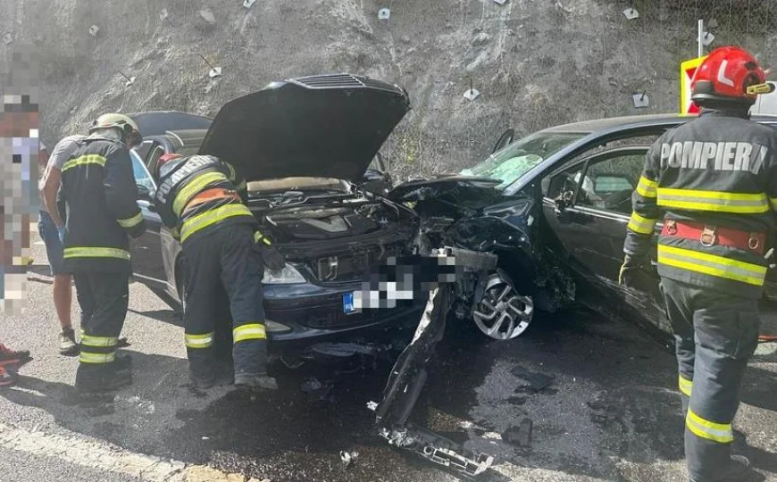 Camion și trei mașini, accident grav în Mureș. Şase persoane au fost rănite, între care două încarcerate