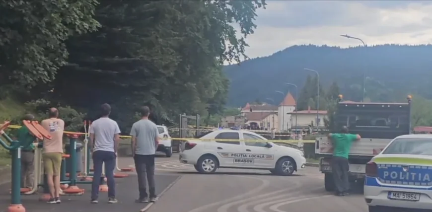 Un copac prăbușit în una dintre cele mai vizitate zone din Brașov a ucis un bărbat și a rănit o femeie. Ce spune primarul