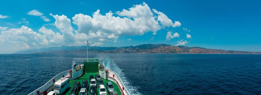 Cum vrea Italia să se folosească de proiectul unui pod spre Sicilia pentru a îndeplini obiectivul NATO de cheltuieli pentrun apărare