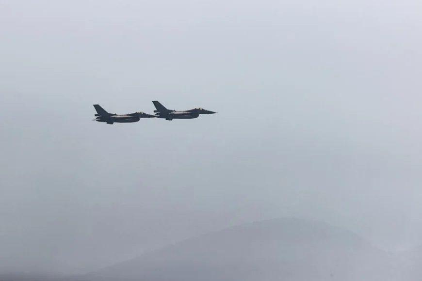România a ridicat de la sol două avioane de luptă F-16, după atacuri rusești la graniță