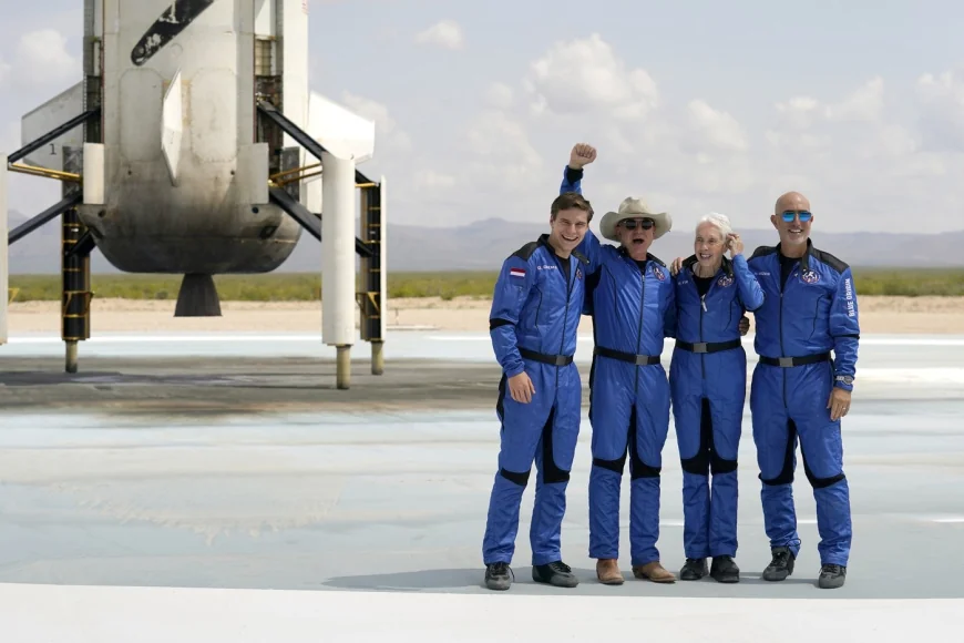 Inginerii au pierdut în spațiu un satelit plătit de miliardarul Jeff Bezos: „Privim acest incident ca un regres, nu un eșec”