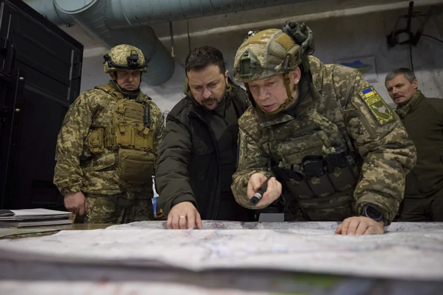 Ce se întâmplă pe frontul din Ucraina în timp ce ajutoarele militare americane întârzie să mai apară