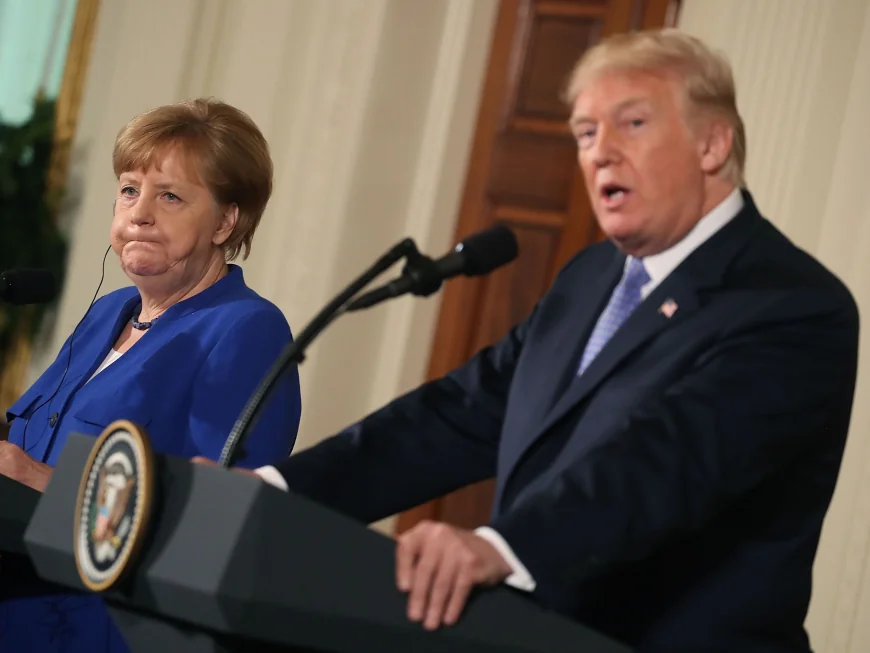 Angela Merkel, despre nevoia lui Donald Trump de atenție: „Vrea ca toată lumea să-l privească. A refuzat să dea mâna cu mine”