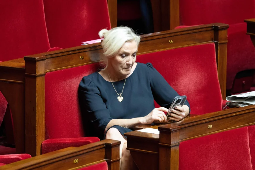 Partidul lui Marine Le Pen este suspectat de noi nereguli financiare cu banii Parlamentului European. Donații dubioase, licitații false