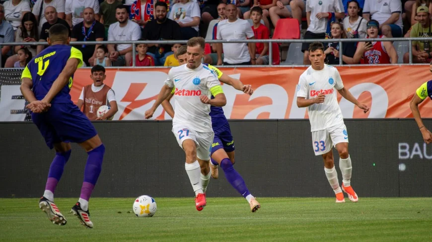 FCSB - CFR Cluj 2-1. Roş-albaştrii câştigă Supercupa României cu un gol marcat în minutul 90+2